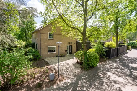 Twee-onder-één-kap te koop: Acacia 1, Stiphout-Dorp Helmond