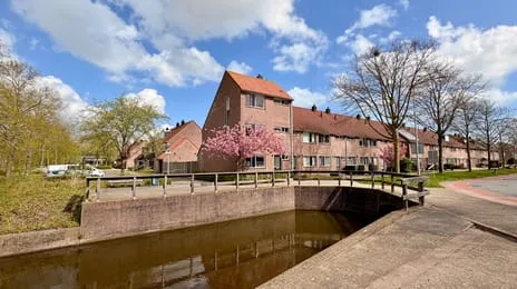 Hoekwoning te koop: Acacia 18, Kersenboogerd-Zuid - Buurt 33 03 Hoorn