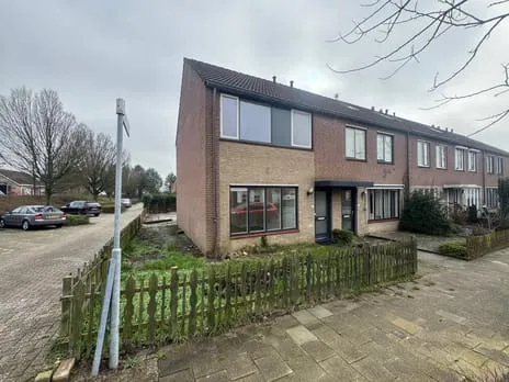 Hoekwoning te huur: Acacia 45, Dirksland zuid Dirksland