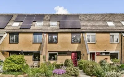 Tussenwoning te koop: Acaciadreef 21, Drevenbuurt Vlaardingen