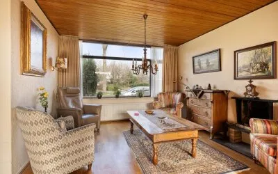 Tussenwoning te koop: Acacialaan 12, Bovenbroek Kampen