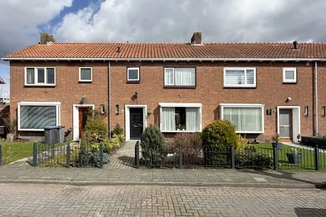 Tussenwoning te koop: Acacialaan 14, Loosdrecht