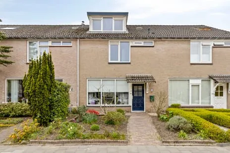 Tussenwoning te koop: Acacialaan 32, Steenbergen-Zuid Steenbergen (Nb)
