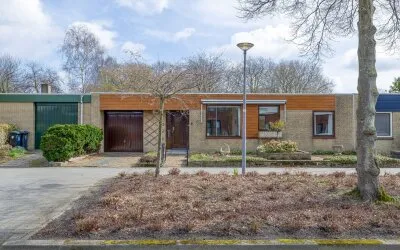 Tussenwoning te koop: Acacialaan 6, Rozenburg Rozenburg