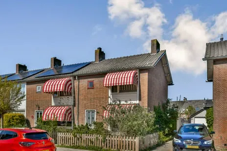 Hoekwoning te koop: Acacialaan 9, Bomenbuurt Sassenheim