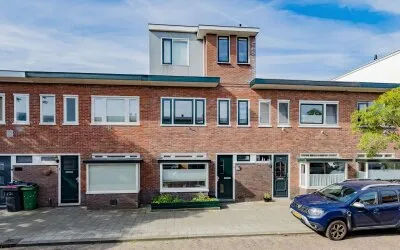 Tussenwoning te koop: Acaciastraat 105, Bomenbuurt-west Haarlem