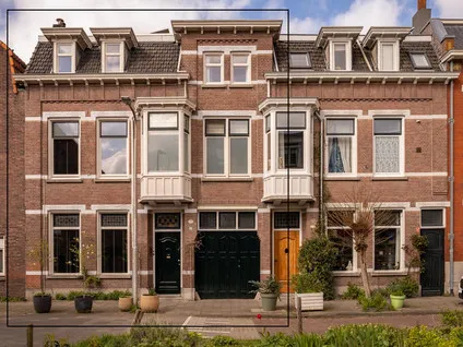 Tussenwoning te koop: Acaciastraat 13, Bomenbuurt Oost Tilburg