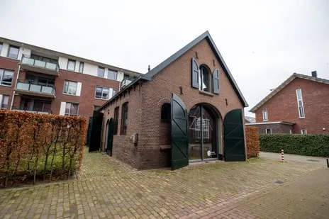 Vrijstaande woning te koop: Accesweg 1, Zeeheldenbuurt Ede