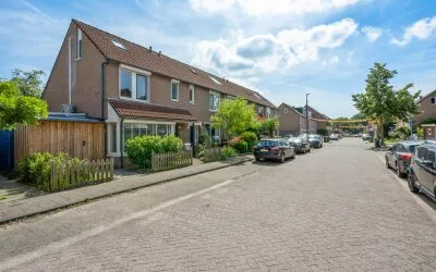 Corner house for sale: Accordeonlaan 42, Zuilenstein-Noord Nieuwegein