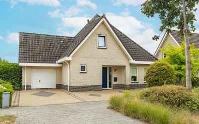 Vrijstaande woning te koop: Acer Flamingolaan 9, Albano Oudenbosch