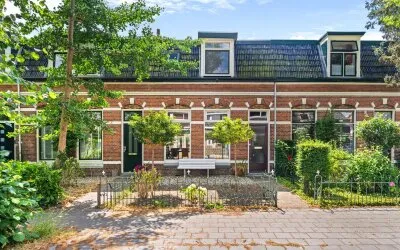 Tussenwoning te koop: Achter de Hoven 258, Achter de Hoven Leeuwarden