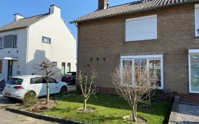 Twee-onder-één-kap te huur: Achter de Hoven 32, Berg Berg En Terblijt