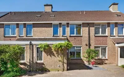 Tussenwoning te koop: Achter 't Schop 4, De Vughtse Hoeven Vught