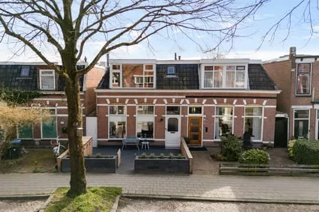 Twee-onder-één-kap te koop: Achter de Hoven 238, Achter de Hoven Leeuwarden