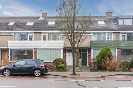 Tussenwoning te koop: Achterberglaan 109, Zijdelwaard Uithoorn