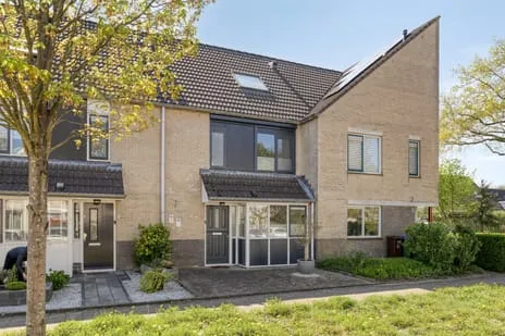 Tussenwoning te koop: Achterberglaan 11, Dichtersbuurt Veenendaal