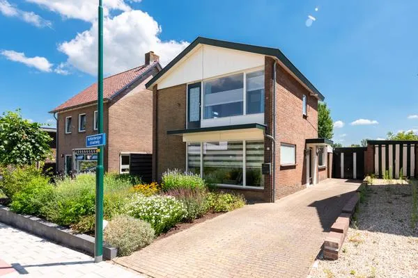 Vrijstaande woning te koop: Achterbergsestraatweg 74, Bruine Eng Rhenen