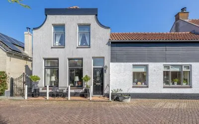 Twee-onder-één-kap te koop: Achterdijk 7, Stad aan 't Haringvliet woonkern Stad Aan 'T Haringvliet