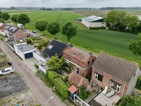 Twee-onder-één-kap te koop: Achtereindstraat 18, Kern Graauw Graauw