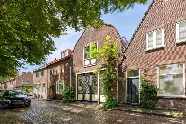 Terraced house for sale: Achterhaven 110, Edam-Oude kom Edam