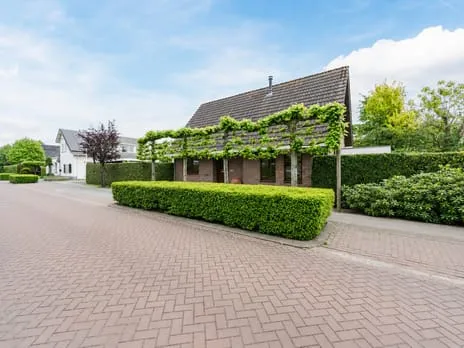 Vrijstaande woning te koop: Achterhuizen 2A, Beljaart Dongen