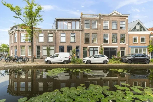 Tussenwoning te koop: Achterom 36, Centrum-Zuidwest Delft