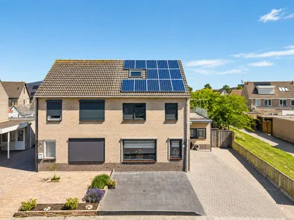 Semi-detached for sale: Achteronder 18, De Staart Urk