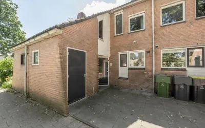 Tussenwoning te koop: Achtersloot 6, Oud-Beijerland Zoomwijck Oud-Beijerland