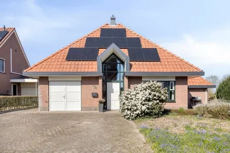 Vrijstaande woning te koop: Achterweem 41, De Weem Valburg