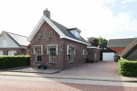 Vrijstaande woning te koop: Achterwei 32, Oudega Oudega (Gem. Smallingerland)