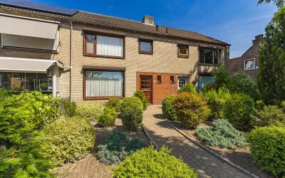 Tussenwoning te koop: Achtmaalseweg 96A, Zundert Zundert