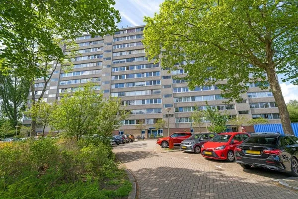 Appartement te koop: Adama van Scheltemaplein 38, Aart van der Leeuwbuurt Delft