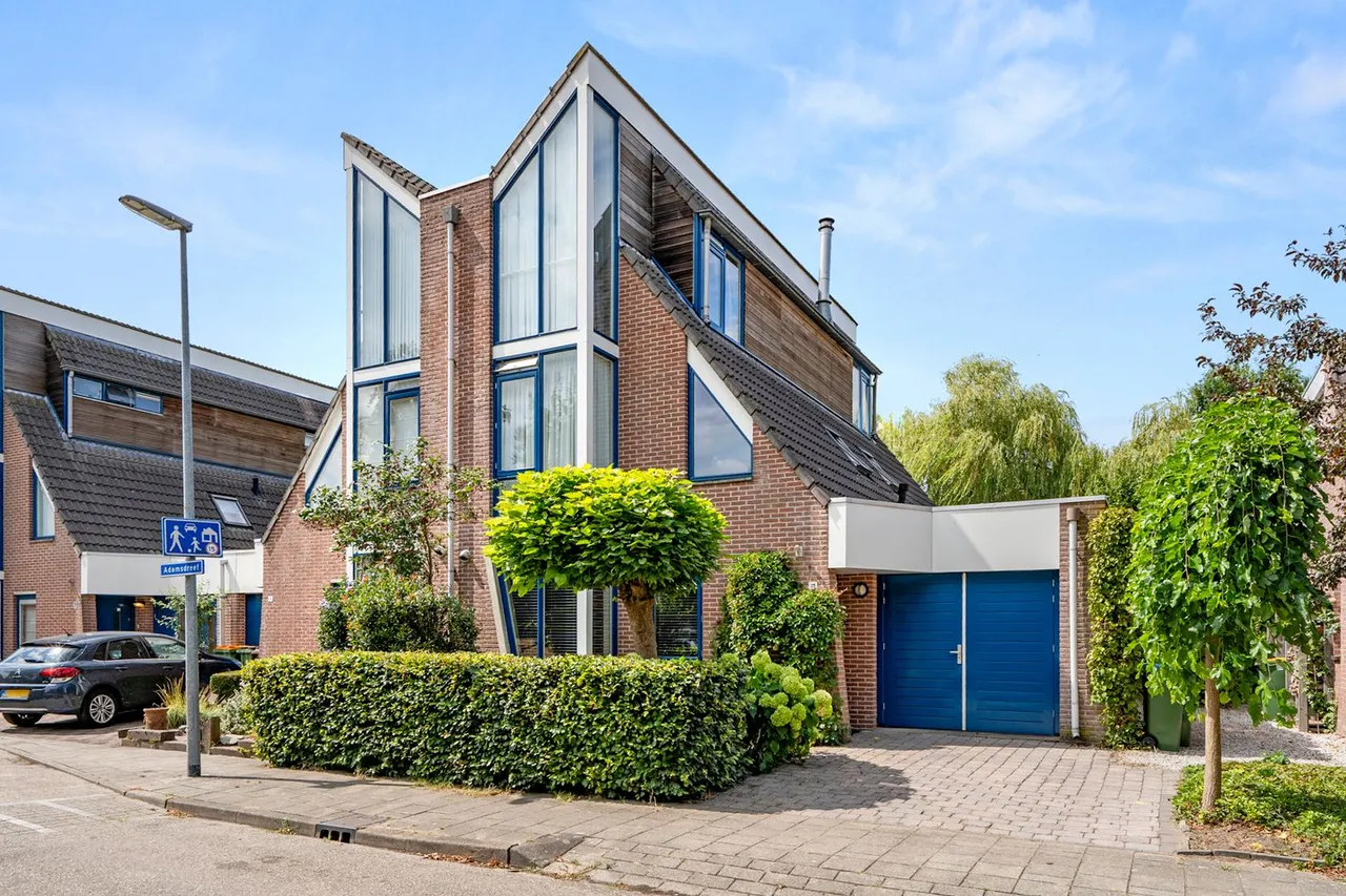 Hoekwoning te koop: Adamsdreef 11, Ede