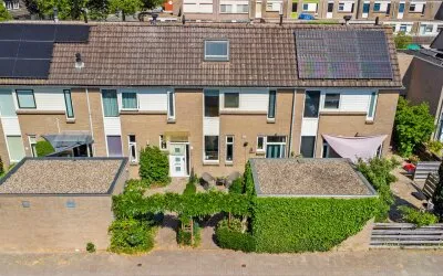 Tussenwoning te koop: Adderhof 3, Delft