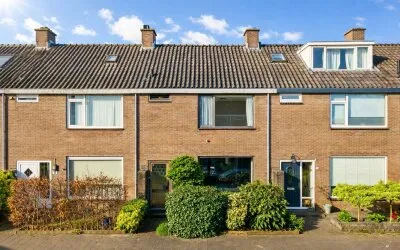 Tussenwoning te koop: Adegeest 19, Ouderzorg Leiderdorp