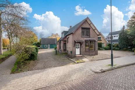 Vrijstaande woning te koop: Adelaarslaan 47, Vogelkwartier Apeldoorn
