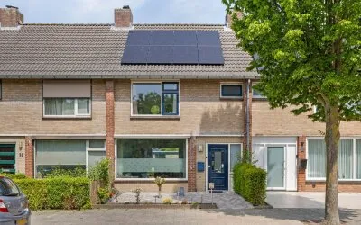 Tussenwoning te koop: Adelaertstraat 37, Jagershoef Eindhoven