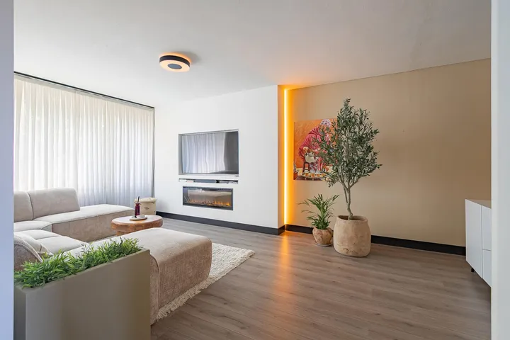 Appartement te koop: Adelbert van Scharnlaan E 21, Scharn Maastricht