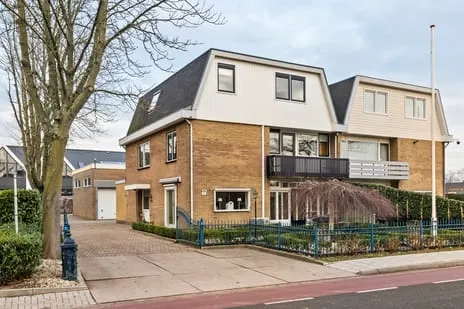 Twee-onder-één-kap te koop: Adelsweg 14, Lienden Lienden