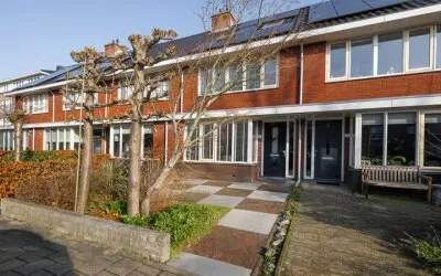 Tussenwoning te koop: Admiraal de Ruyterlaan 12C, Uithoorn