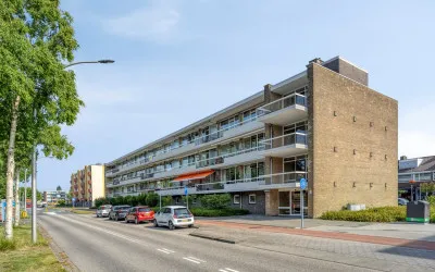 Appartement te koop: Admiraal de Ruyterweg 13, Zeeheldenbuurt Zwijndrecht