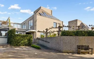 Twee-onder-één-kap te koop: Admiraalsborch 12, Borchen Houten