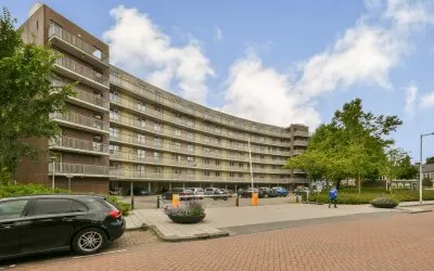Appartement te koop: Adolphine Eduardine Kokplantsoen 81, Jan de Louterbuurt Amsterdam