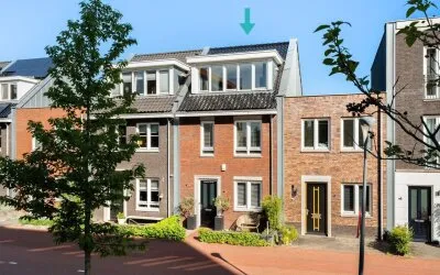 Tussenwoning te koop: Adriaan Duyckpad 15, Staatsliedenkwartier Woerden