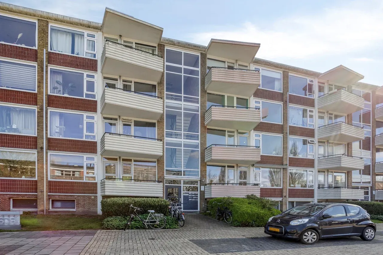Appartement te koop: Adriaan van Ostadestraat 65, Groningen