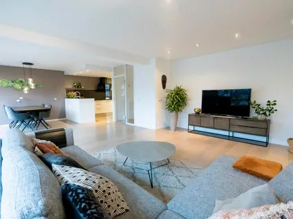 Appartement te huur: Adriaan van Bergenstraat 324, Schorsmolen Breda