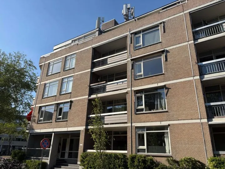 Woning te huur: Adriaan van Bergenstraat, Breda