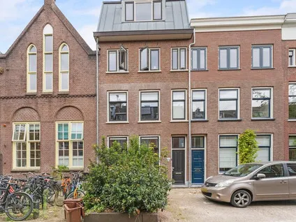 Studio te koop: Adriaanstraat 28D, Buiten Wittevrouwen Utrecht