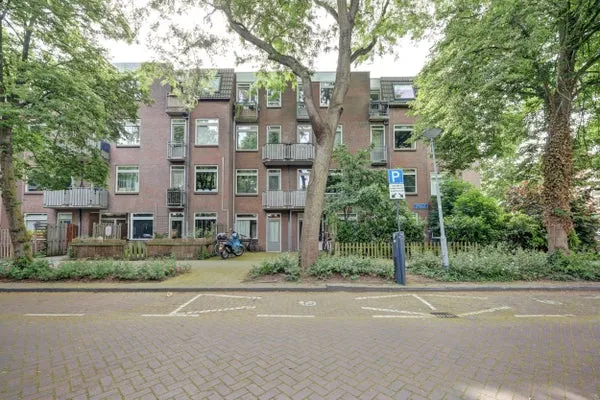 Studio te huur: Adriaen van der Doeslaan 119D, Hillegersberg Noord Rotterdam