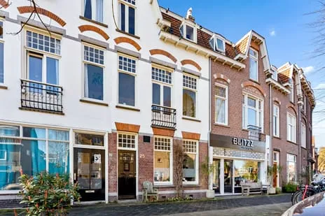 Tussenwoning te koop: Adriaen van Ostadelaan 25, Abstede, Tolsteegsingel e.o. Utrecht